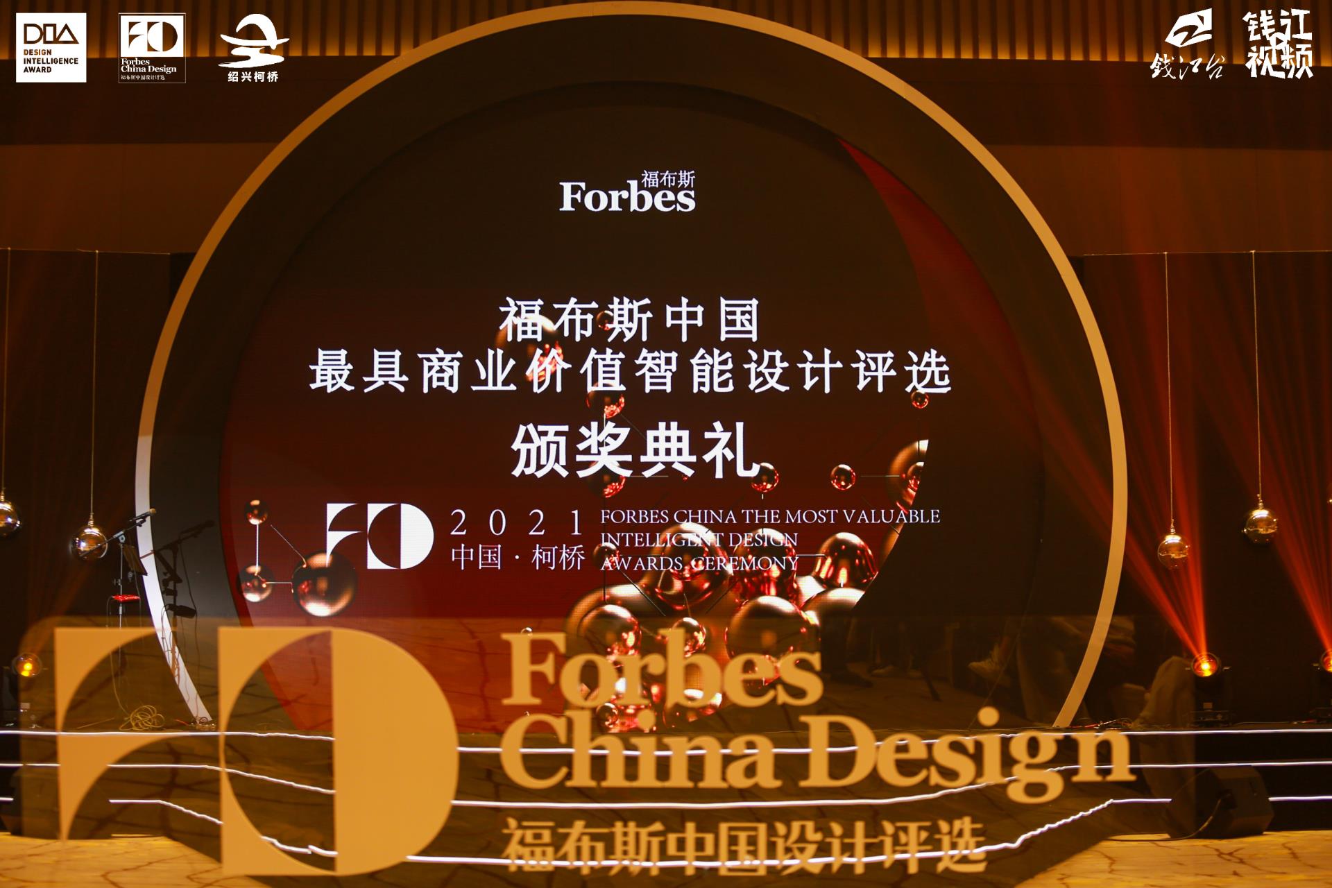 190170950.jpg 190170950.jpg